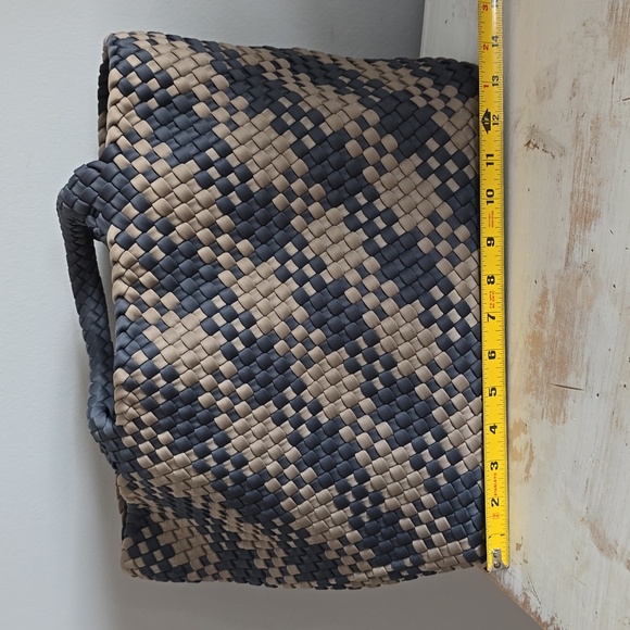 Naghedi St. Barths Medium Tote With Pouch - Picture 14 of 15